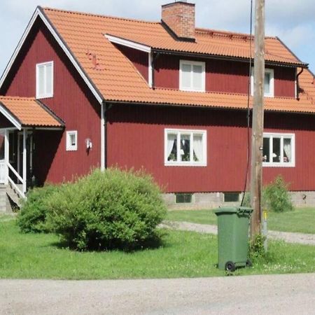 Willa Egen Laegenhet I 2-Familjshus Pa Landet. Tierp Zewnętrze zdjęcie
